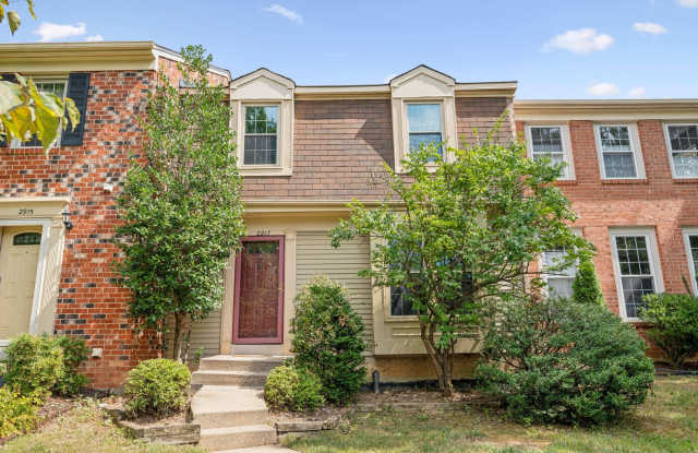 Beautiful Brick Front Townhome Near Vienna Metro photos photos