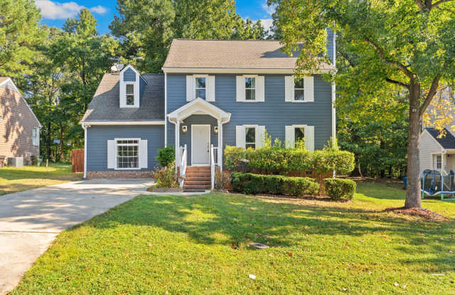 2 Minutes Off I-885 4be / 2.5 ba House in Durham With Spacious Bonus Room photos photos