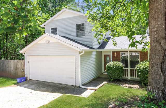 5586 Panola Place Gallery 2