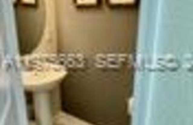 4334 Ficus St photos photos