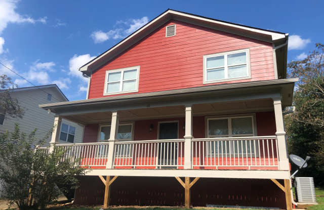 PRE-LEASING FOR AUGUST 6 2026! photos photos