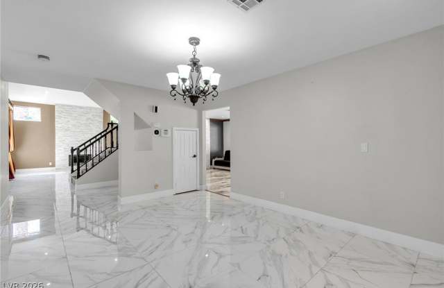 7824 Emerald Harbor Court Gallery 4