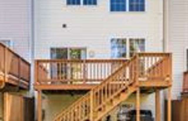 SPACIOUS TH IN VILLAGES OF URBANA - 3602 Hartwick Lane, Urbana, MD 21704