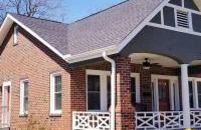 FURNISHED and completely renovated 3 bed/2 bath craftsman bungalow in Burlington's historic district photos photos