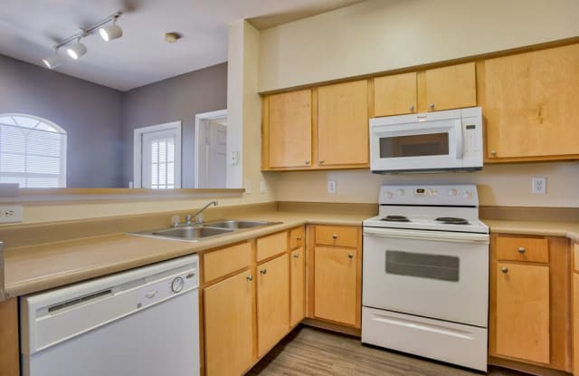 Dakota Arms Apartments photos photos