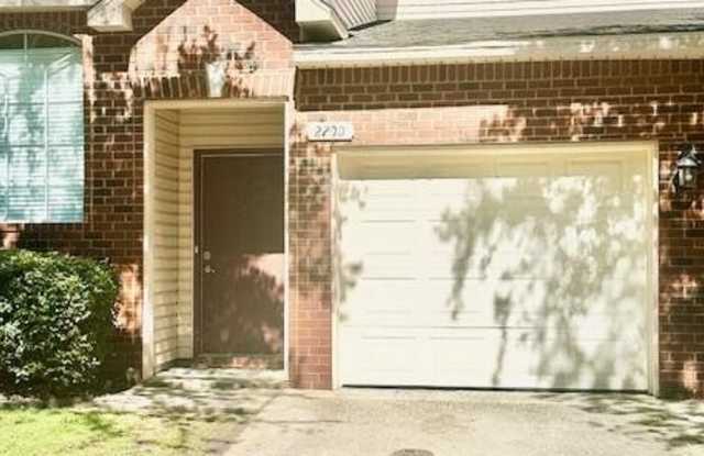 2200 Hadleigh Hills Court - 2200 Hadleigh Hills Court, Navarre, FL 32566