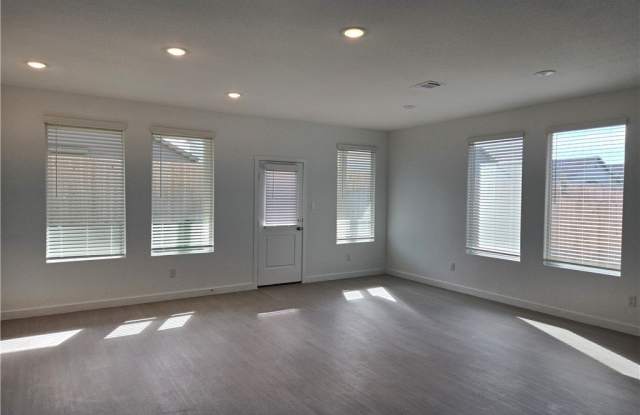 829 El Camino Court Gallery 2