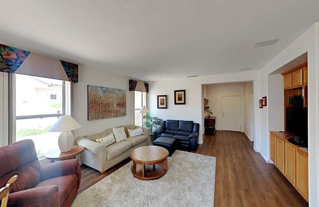 15925 W Sunstone Ln Gallery 4
