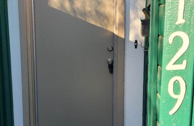 8129 Fletcher Green Gallery 3