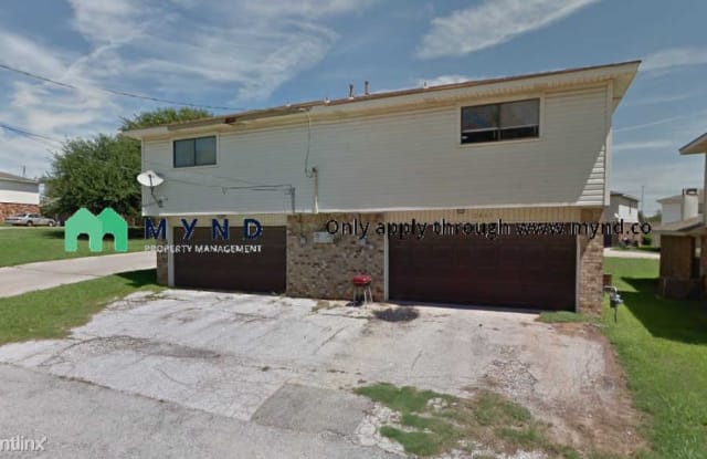 2430 Briarcliff Dr - 2430 Briarcliff Drive, Irving, TX 75062