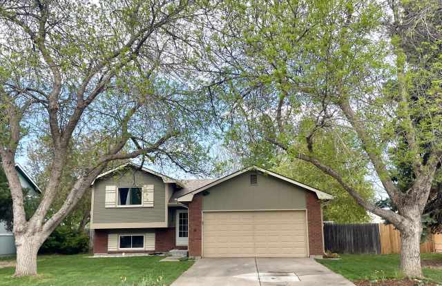 2830 Sombrero Lane photos photos