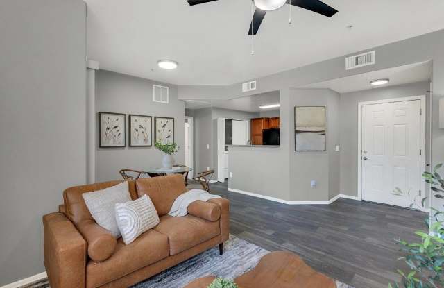 Equestrian Luxury Apartment Homes Gallery 3