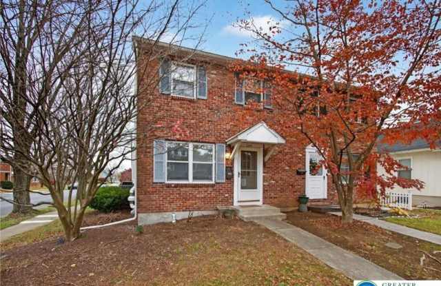 2149 W Allen Street photos photos