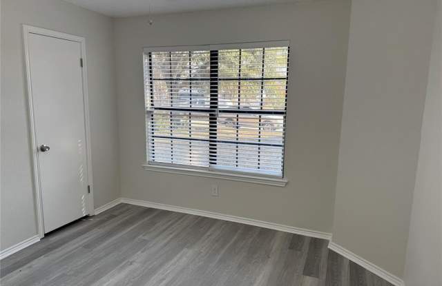 1088 W Hills Terrace Gallery 4
