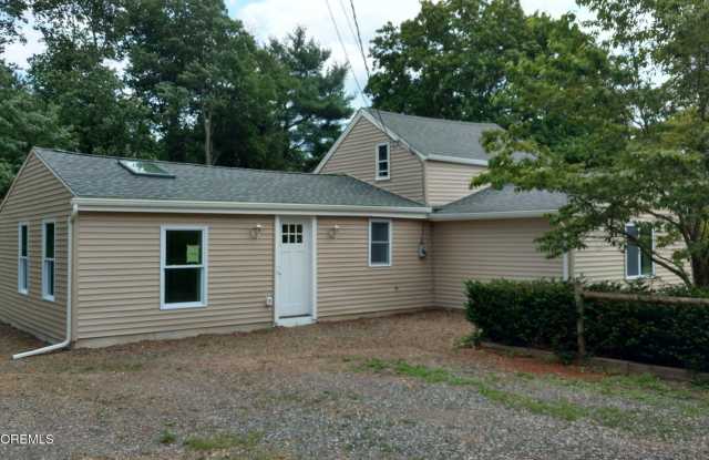 179 Havens Bridge Road - 179 Havens Bridge Road, Monmouth County, NJ 07728