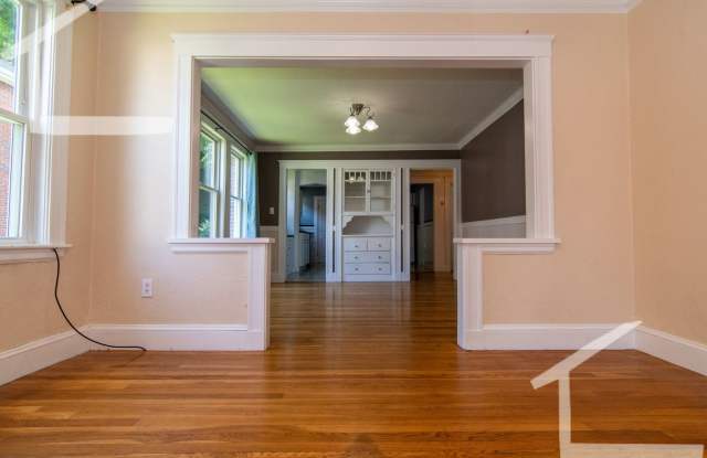 Top-notch and unique... photos photos