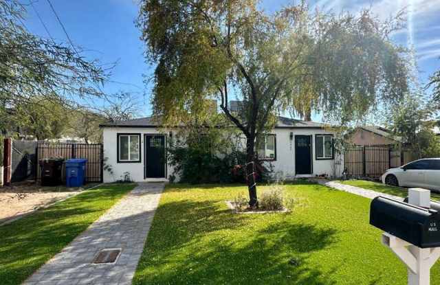 1447 E Mountain View Rd photos photos