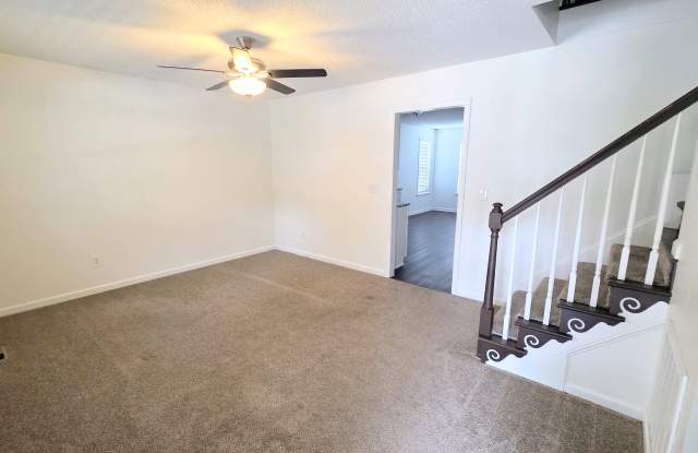 105 Wimbledon Ct Gallery 3