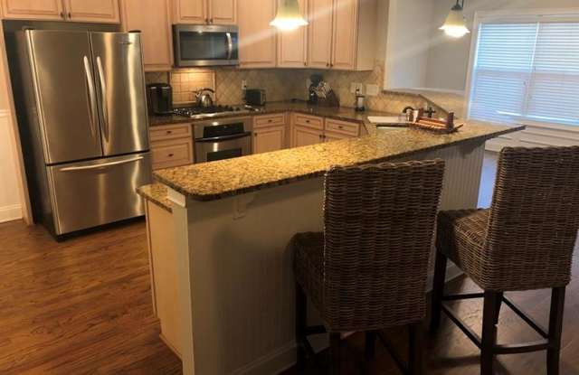3013 Amberglen Court Gallery 3