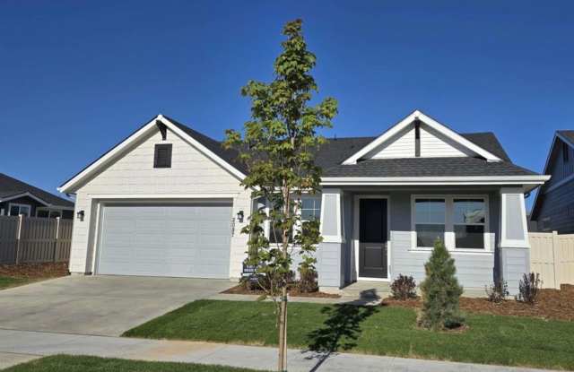 Beautiful Newer Built 3-Bedroom, 2 bath Home in Meadows at West Highlands photos photos