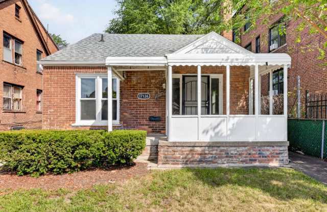 17136 Birchcrest Drive Gallery 2