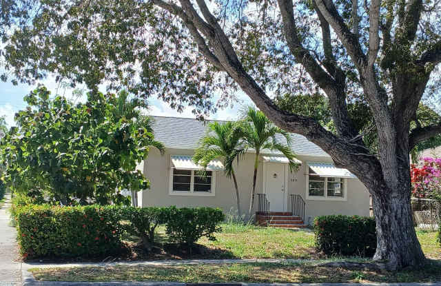 5815 Garden Avenue photos photos