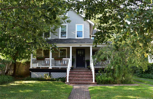 39 James Street - 39 James Street, Babylon, NY 11702 39 James Street - 39 James Street, Babylon, NY 11702