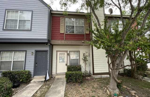 1953 BUDDING BLVD photos photos