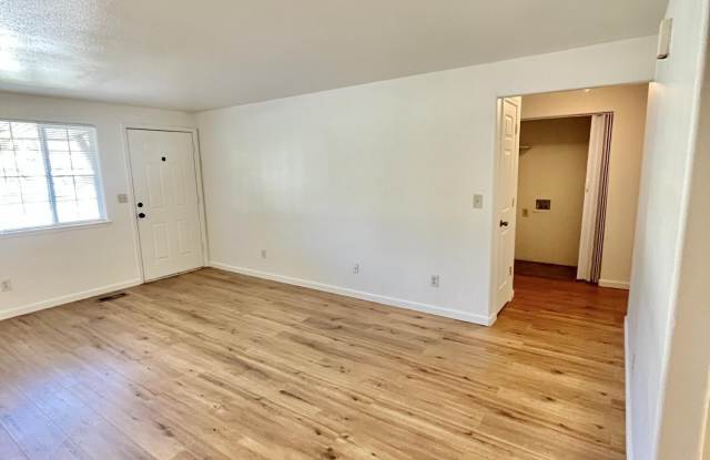 1501 Gault Way - 1501 Gault Way, Sparks, NV 89431 1501 Gault Way - 1501 Gault Way, Sparks, NV 89431