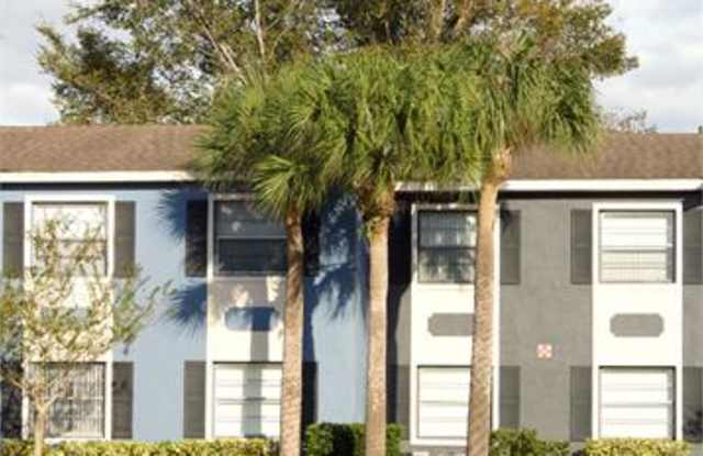 2506 N. Alafaya Trl # 5 - 2506 North Alafaya Trail, University, FL 32826