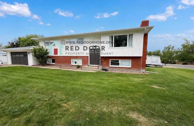 Spacious 4-Bedroom Home in Prime Fox Farm Neighborhood — $2,400/Month photos photos