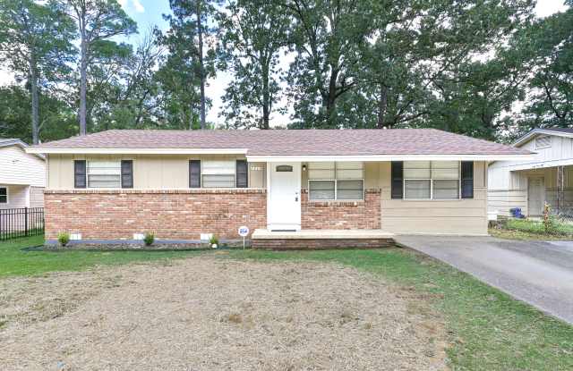 6909 Fairfield Dr Gallery 1