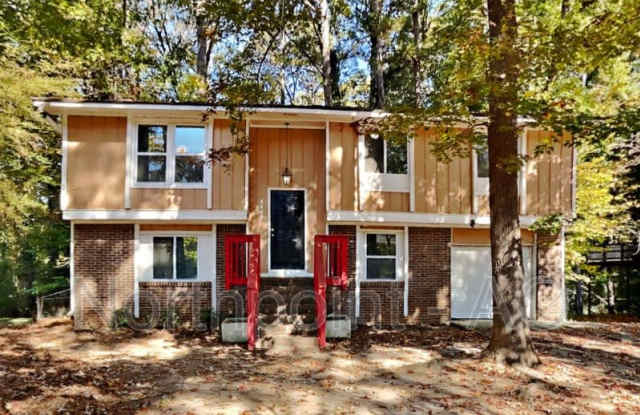 8862 Raven Dr - 8862 Raven Drive, Clayton County, GA 30238