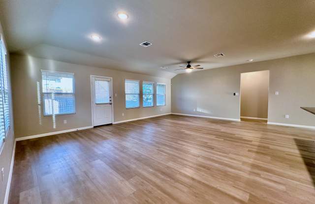 32132 Morels Ave Gallery 3