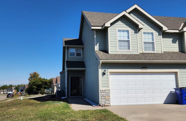 2027 Quail Run - 2027 Quail Run, Junction City, KS 66441