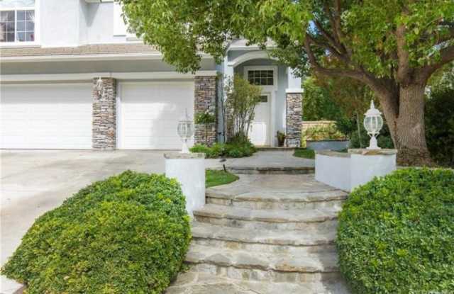 27322 BLUERIDGE Drive Gallery 2