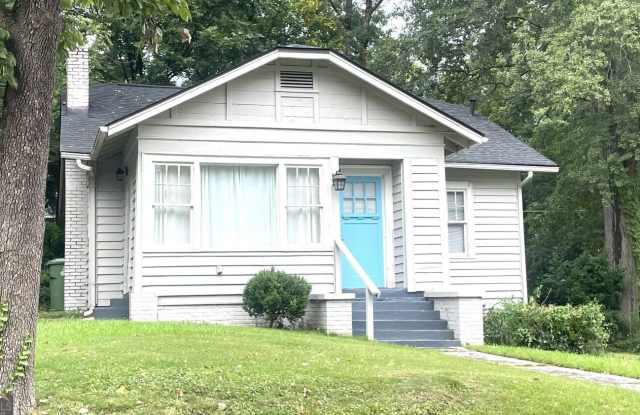 770 N Evelyn Place NW Gallery 1