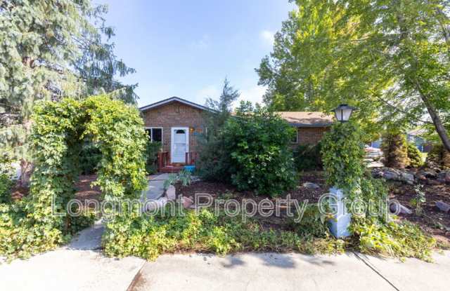 926 Yeager Pl photos photos