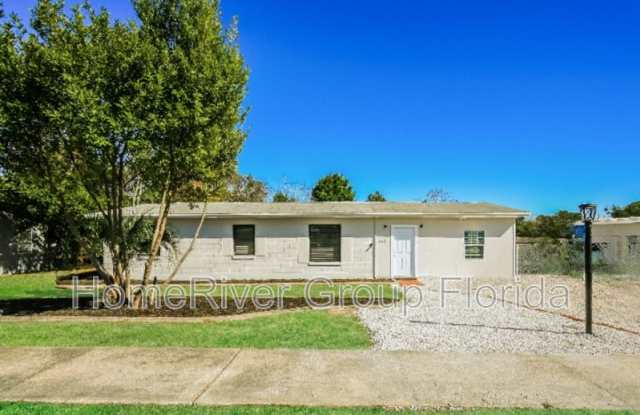 442 Briarwood Ln - 442 Briarwood Lane, Spring Hill, FL 34606
