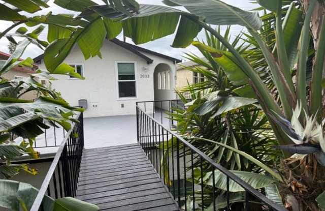 Garnet Avenue photos photos