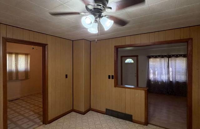 2 Bed 1 Bath Single Family Home in Colby Gallery 4
