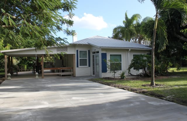 9002 SE Apollo Street - 9002 Southeast Apollo Street, Hobe Sound, FL 33455