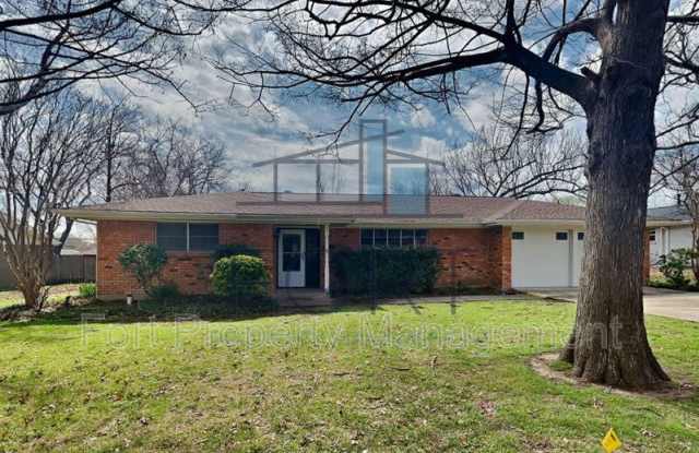 3601 Ashford Avenue - 3601 Ashford Avenue, Fort Worth, TX 76133