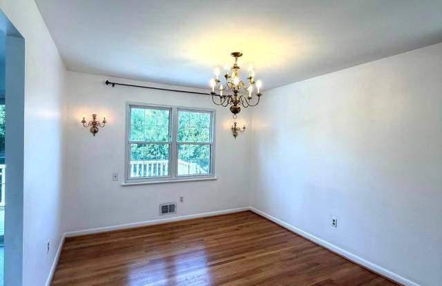 1234 PLEASANT VALLEY Drive Gallery 4