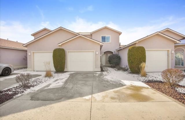 9826 Vincenzo DR. - 9826 Vincenzo Drive, Pasco, WA 99301