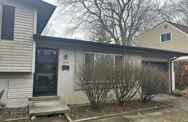 2930 Marshall Street photos photos