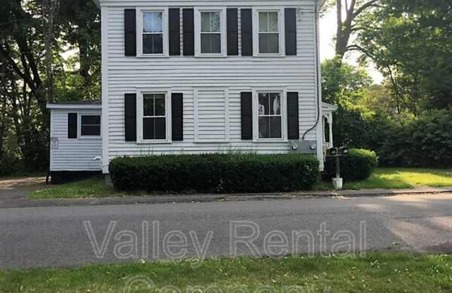 747 Main Street - 2 photos photos