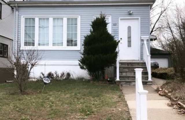 103 Clinton Place - 103 Clinton Place, Hackensack, NJ 07601