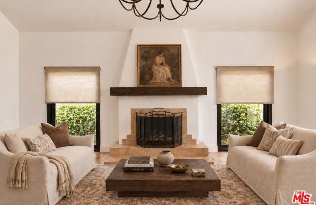 439 N La Jolla Ave Gallery 1