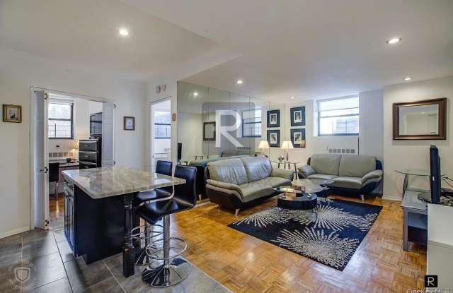 150 W 51st Street Gallery 2